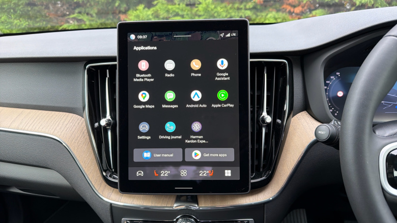 Volvo XC60 2.0 B5P Plus Dark 5dr AWD Geartronic Petrol Estate